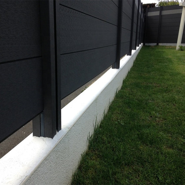 塑木围栏：现代庭院的理想选择