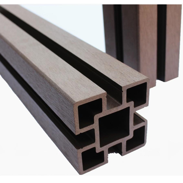 时尚与实用并重：塑木围栏的现代应用