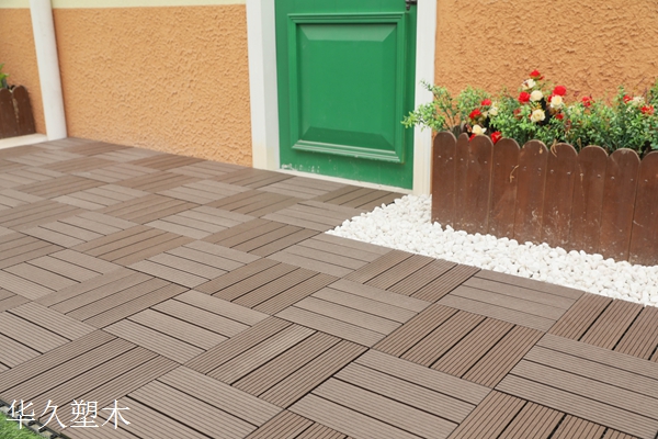DIY塑木小地板拼接指南：轻松打造个性户外空间