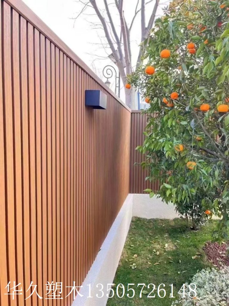 重塑户外空间：高品质塑木长城板应用指南